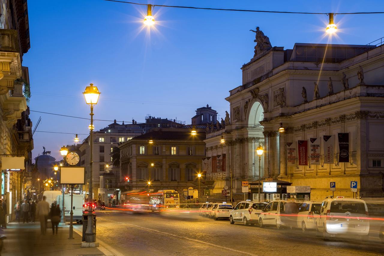 Roma Central Guest House Exterior photo